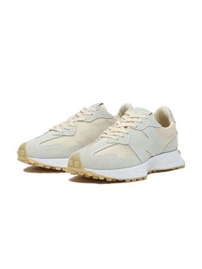 New Balance Women’s Rare 327 Undyed (Beige)